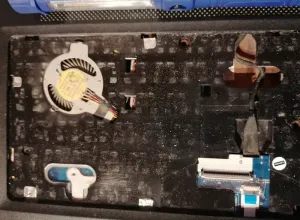 Laptop belső tisztítás1