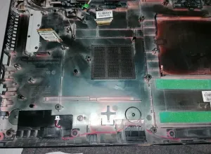 Laptop belső tisztítás9